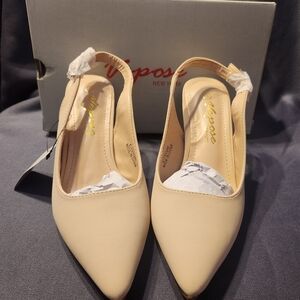Vepose Women's Cream Slingback Heels